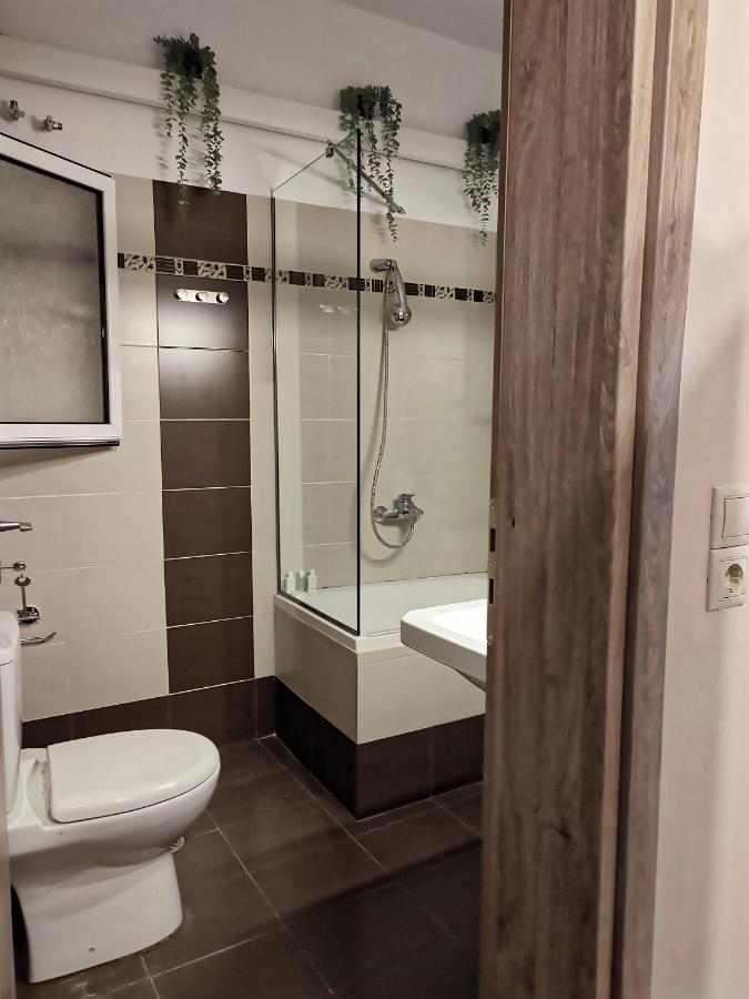 Seaview-Apartments Палеа-Фокеа Экстерьер фото